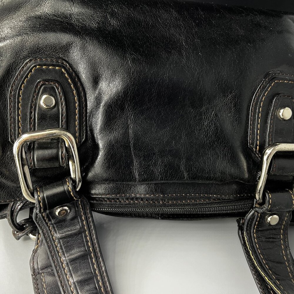 VINTAGE FOSSIL SOFT BLACK LEATHER SHOULDER/HANDBAG SATCHEL SILVER TONE HARDWARE - Picture 2 of 7